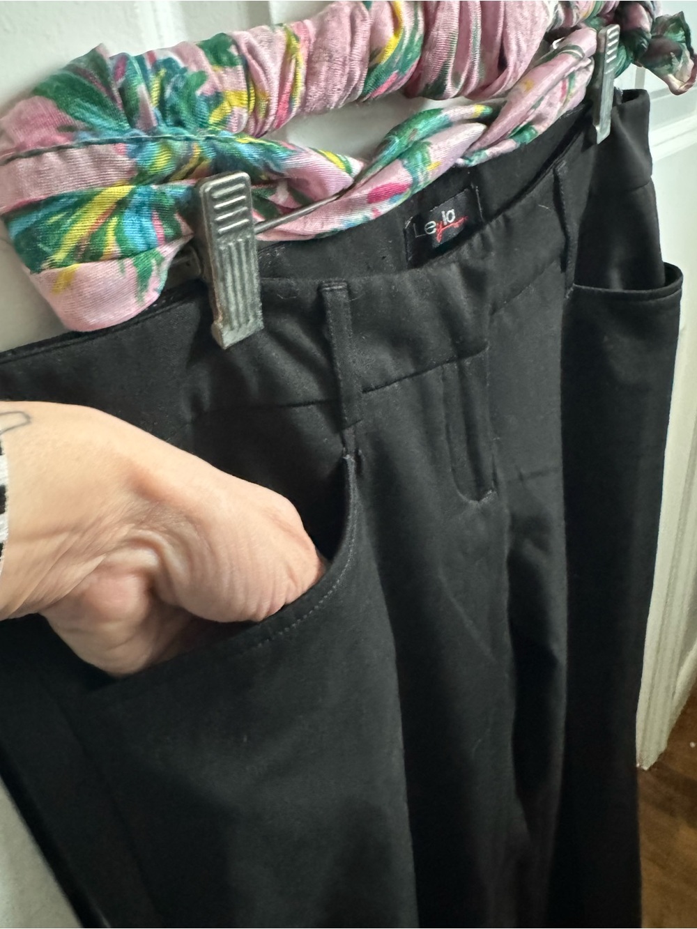 Classic Black Women's Trousers - Picture 3 of 5